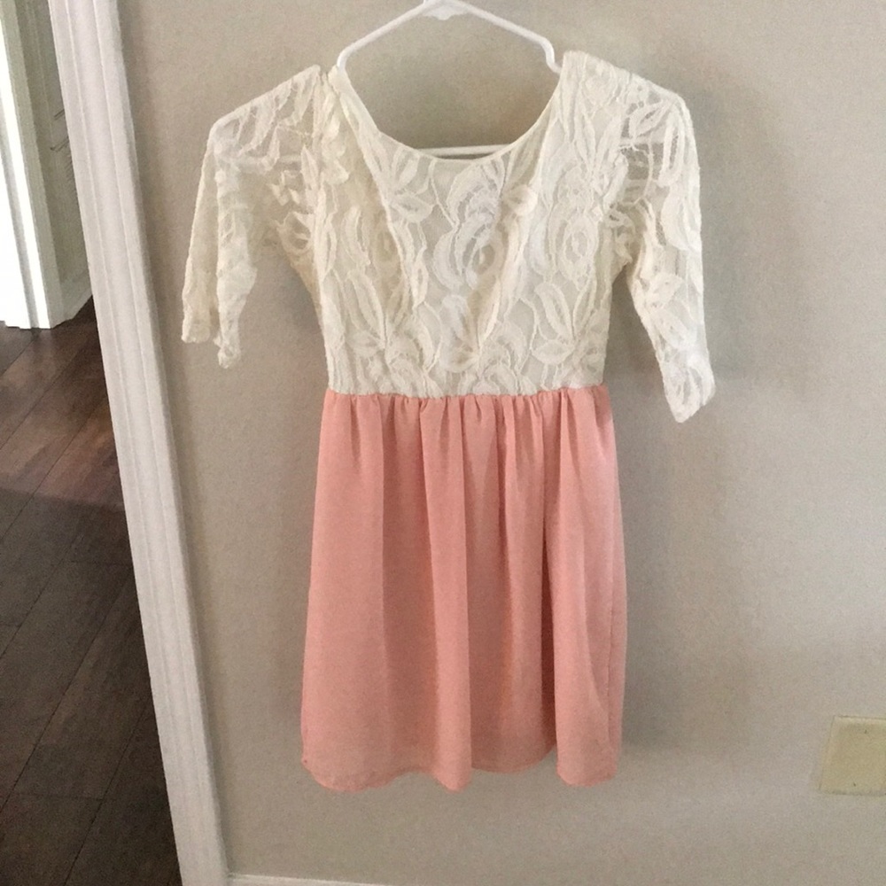 Dress - Picture 3 of 3